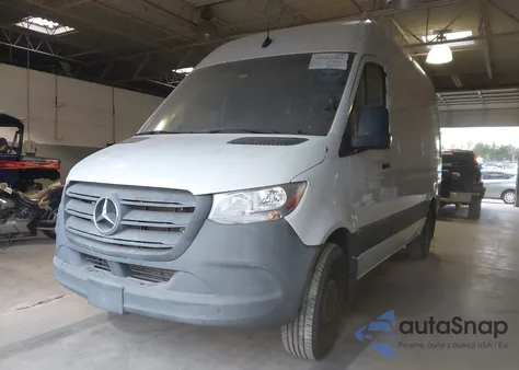 2021 Mercedes-Benz Sprinter 2500 Standard Roof V6 from USA, damaged, VIN W1Y4EBHY6MT059921